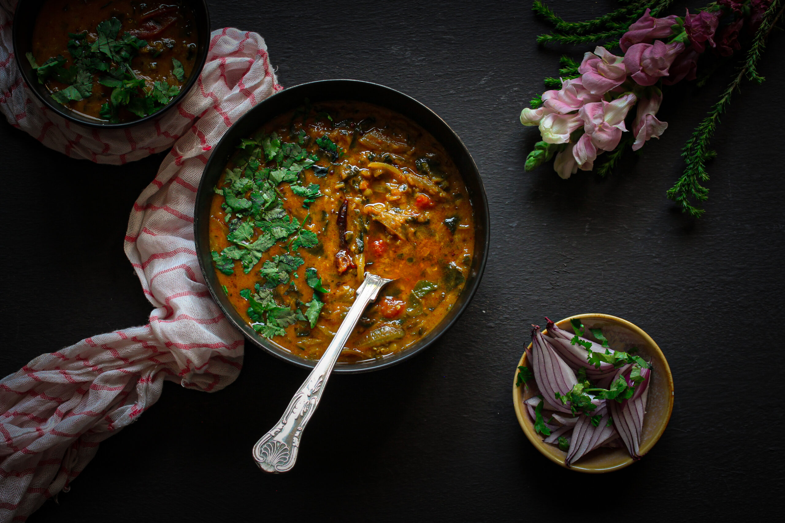 Spinach and Dhal Makhani – Good old Indian comfort food